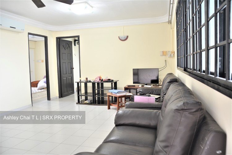 Blk 230 Tampines Street 24 (Tampines), HDB 4 Rooms #185160952